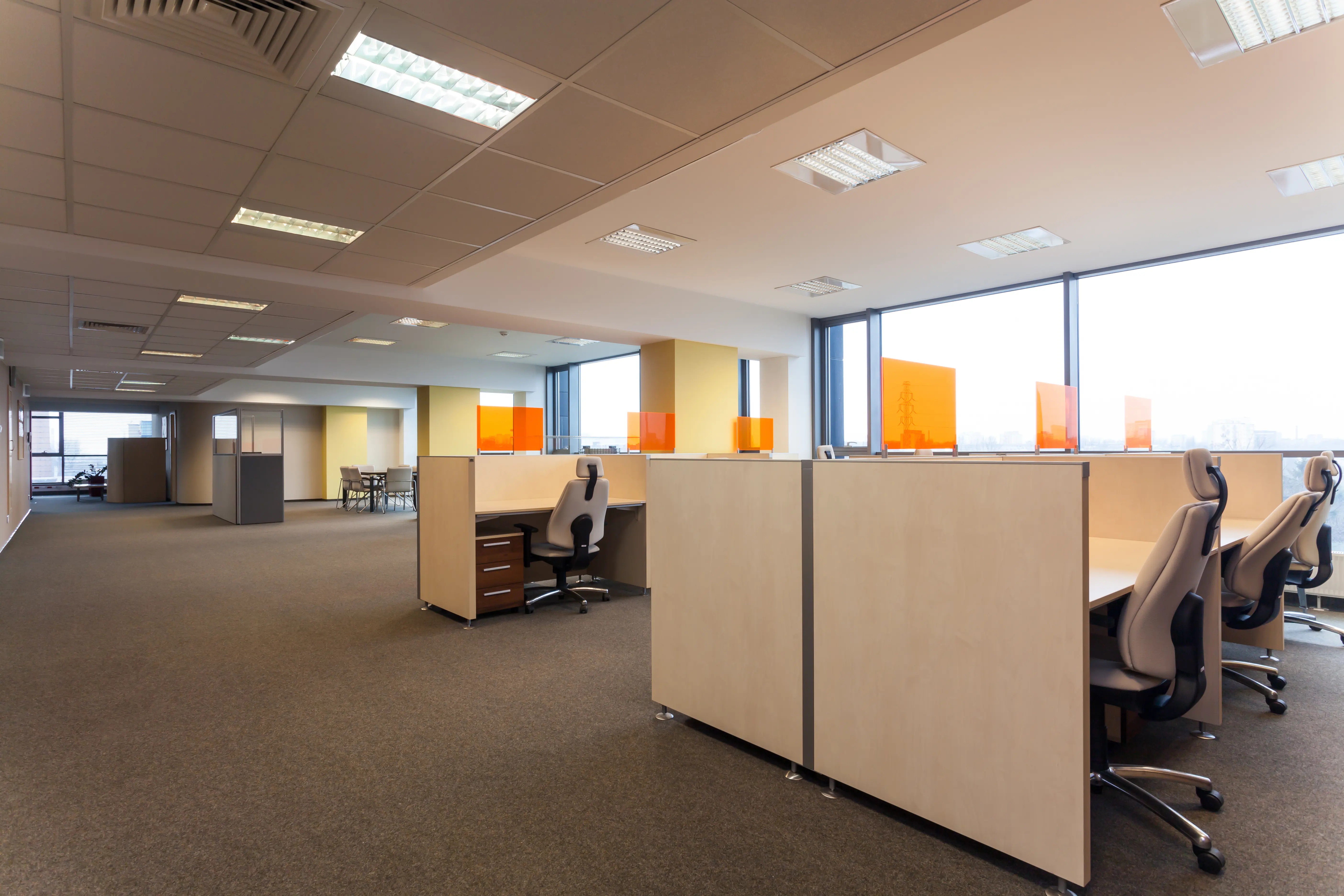 Partition walls | modern office, office partitions separating desks.