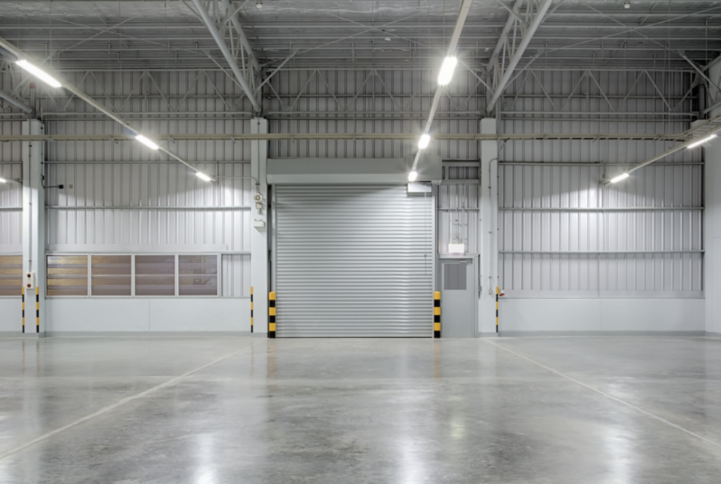 Factory fit-outs | Empty warehouse space.
