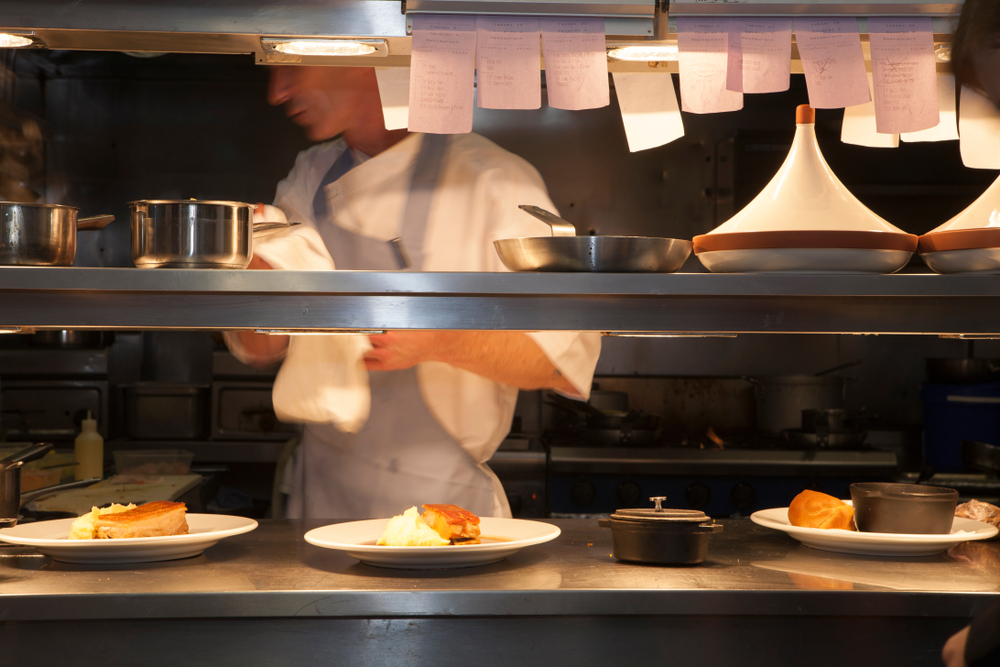 restaurant refurbishment contractor kitchen fitout