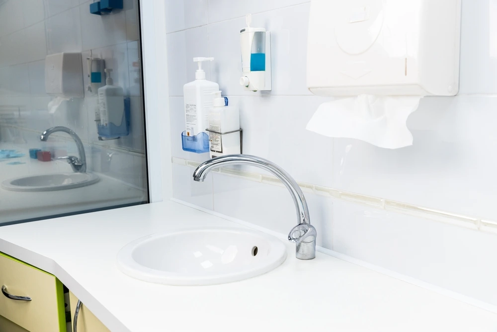 commercial washroom installers in 2026
